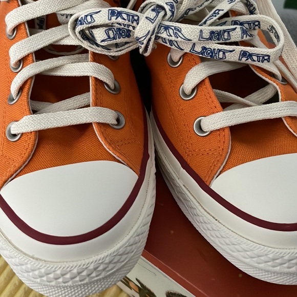 Converse - Picture 7 of 8